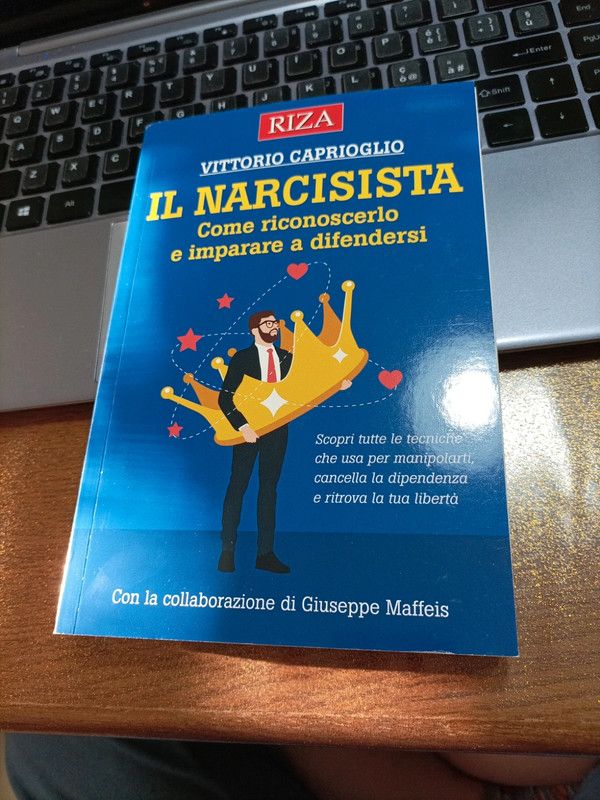 Il narcisista come riconoscerlo e imparare a difen