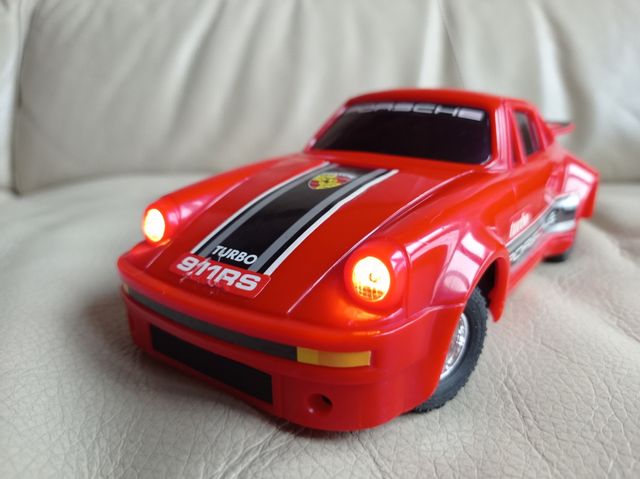 PORSCHE 911RS TURBO .ESCALA 1/20 .