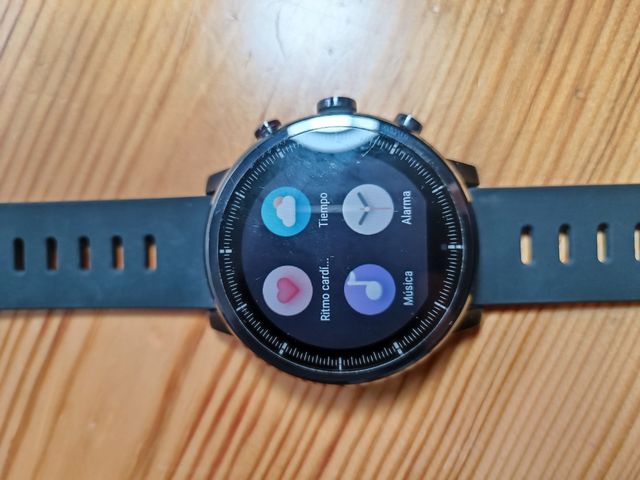 Amazfit Stratos