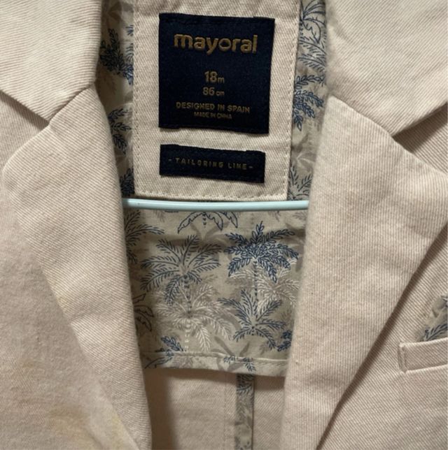 Chaqueta de mayoral pantalon nuevo y camisa