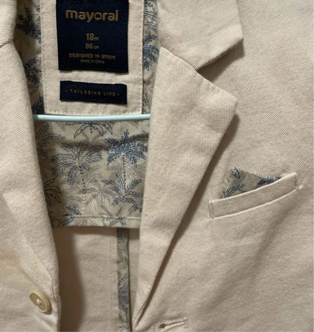 Chaqueta de mayoral pantalon nuevo y camisa