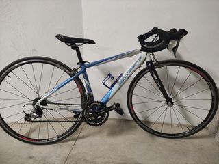 Bicicleta carretera BH