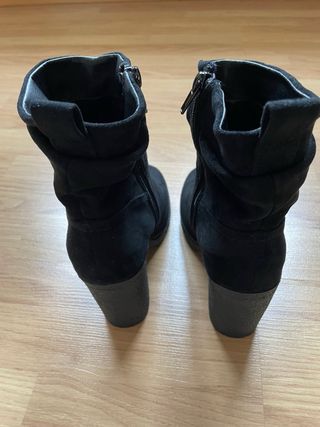 Botines ante - cuña.