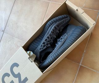 Zapatillas Adidas Yeezy 350 v2 cmpct