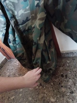 Chaqueton y pantalón militar camuflaje