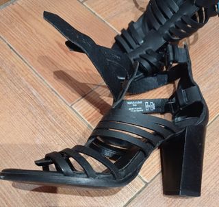 Zapatos fiesta 38 negro tacón 