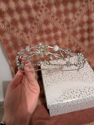 Tiara