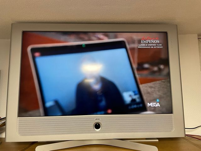 TV HD Loewe da 37 pollici, opzione Fire TV