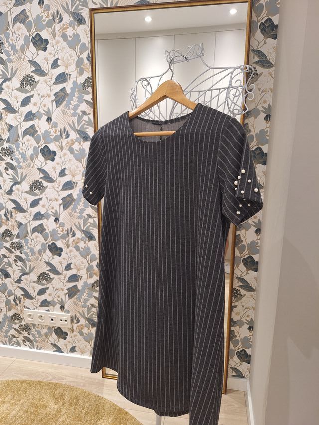 Vestido rayas con detalles en las mangas