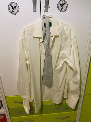 Chaleco de Seda Limey y camisa Sir Drake