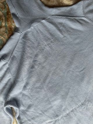 Jersey de cuello alto Zara en color azul cielo