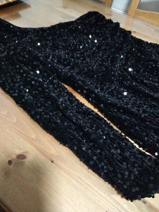 Vestido negro de fiesta, ocasiones especiales...
