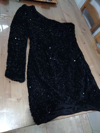 Vestido negro de fiesta, ocasiones especiales...