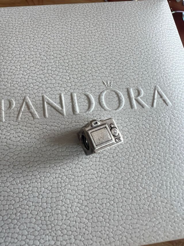 Pandora macchina fotografica con swarosky