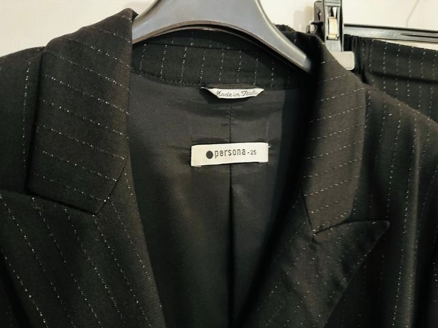 Tailleur gessato in lana Persona