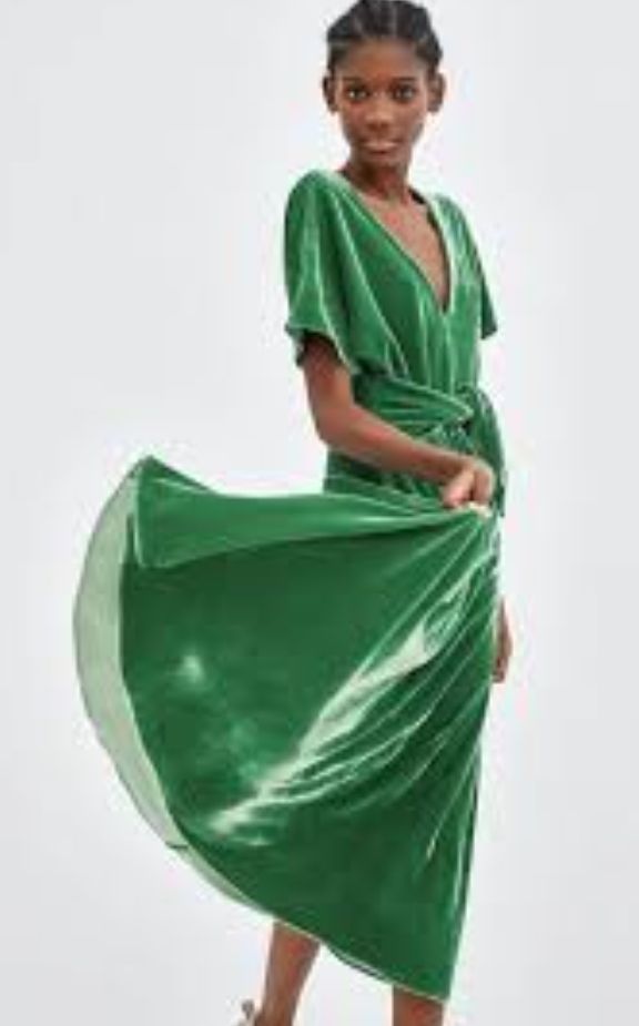 Vestido terciopelo ZARA