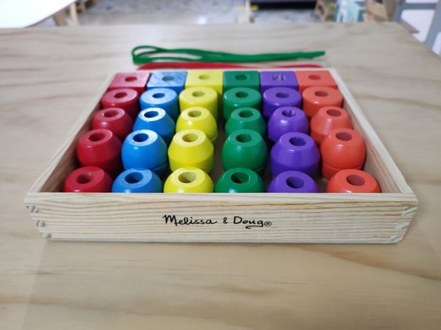 Cuentas Primarias madera. Melissa & Doug