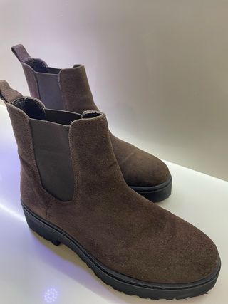 Botas ante marron chocolate