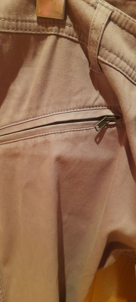 Pantalón lila Cortefiel.T 40