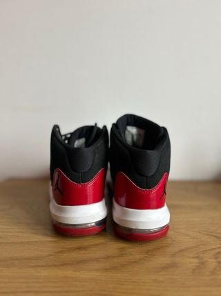 Jordan Max Aura 