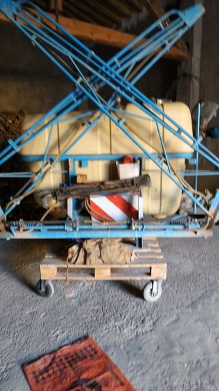 Sulfatadora Aguirre 1200L