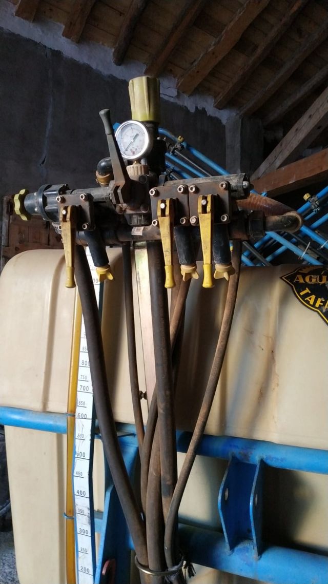 Sulfatadora Aguirre 1200L