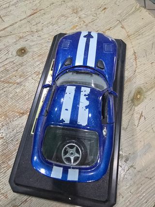 Burago 1:24 Dodge Viper GTS coupe 1996