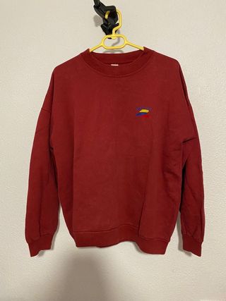 sudadera roja