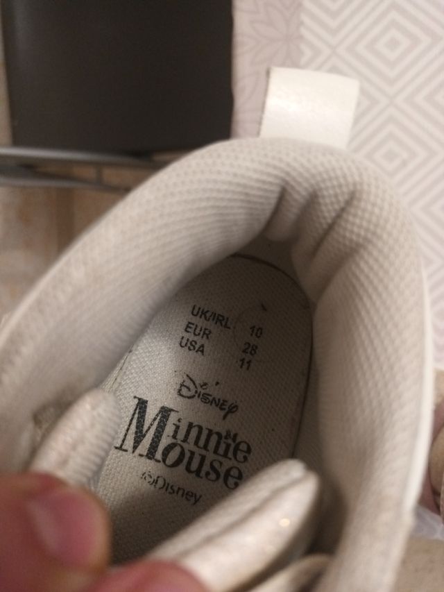 Bambas niña 28 con luces Minnie Mouse