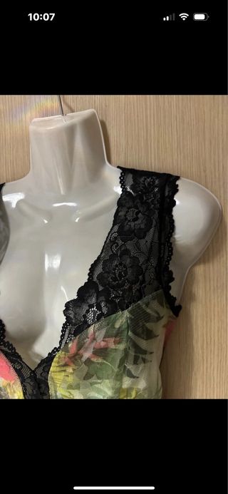 Vestito corto pizzo e fiori GUESS