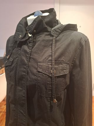 Parka negra