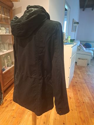 Parka negra