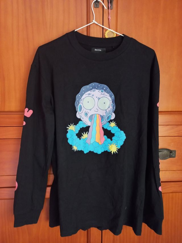 Camiseta negra unisex Bershka