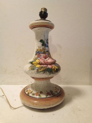 Lampada da tavolo artistica vintage