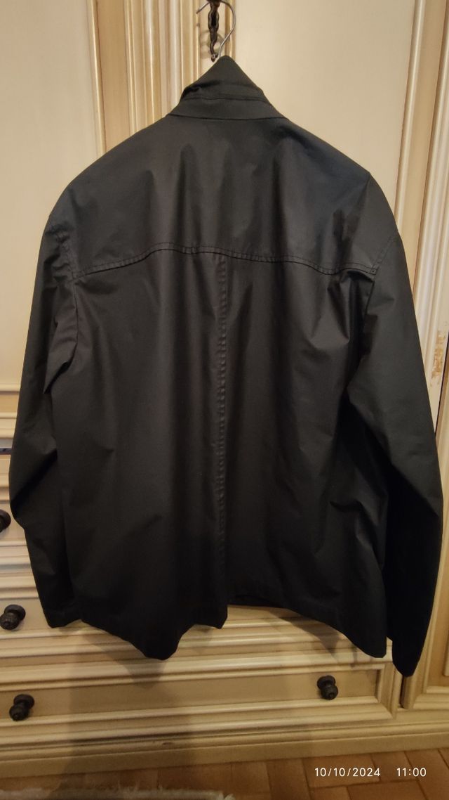 Giubbotto da uomo nero