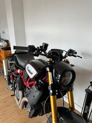Indian FTR 1200 S Race Replica