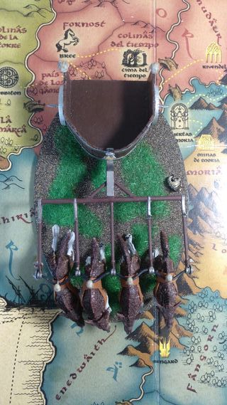 WARHAMMER/LOTR CARRO DE GUERRA WARGO