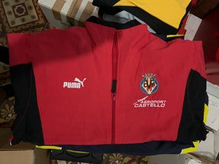 Chandal rojo Puma Villarreal CF temporada 2005/06