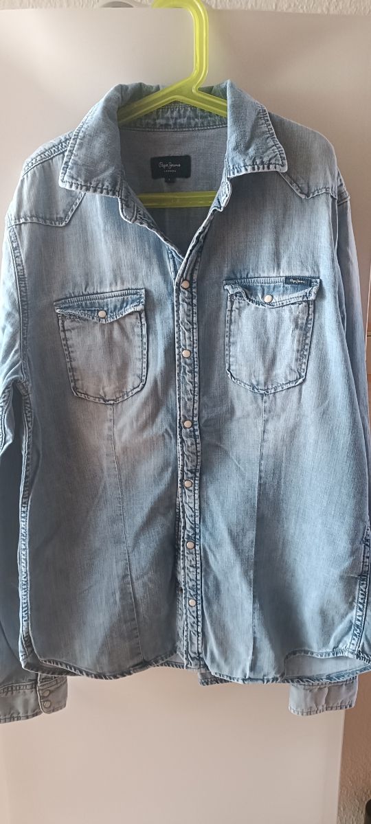 Camisa vaquera azul claro