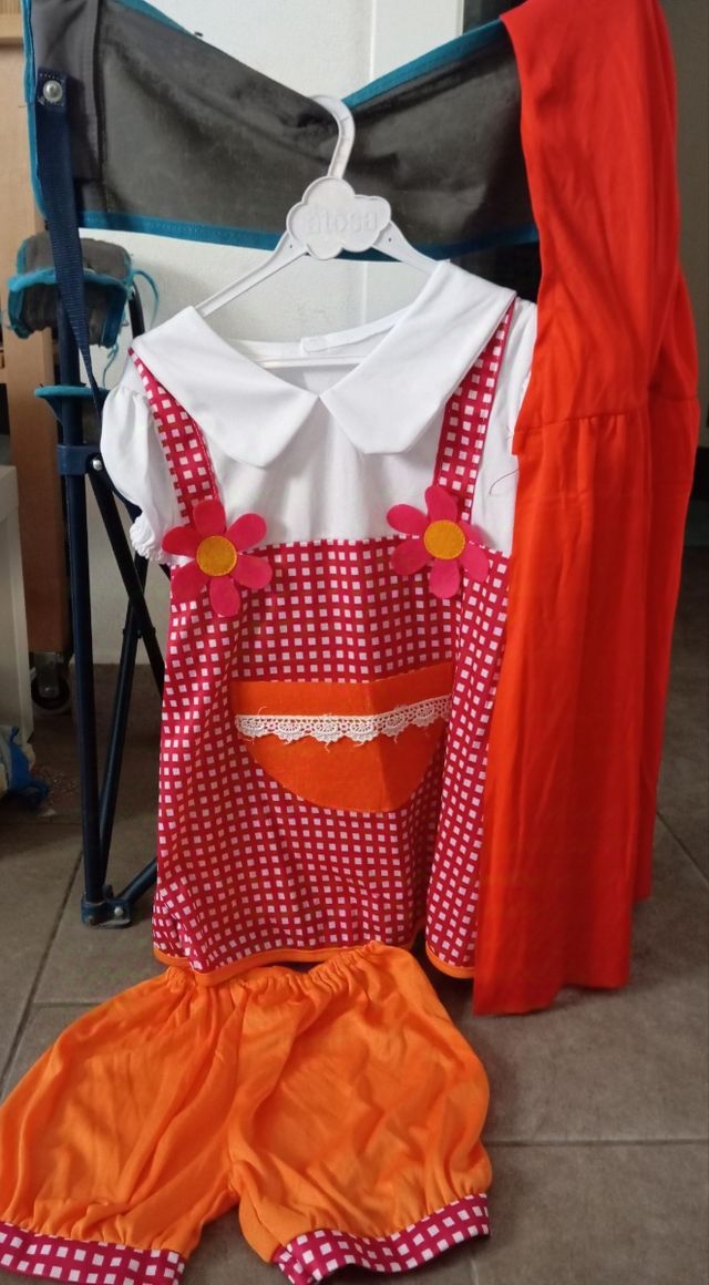 Disfraz de Caperucita roja. 5-6 años