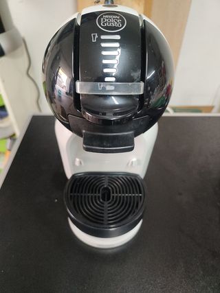 Macchina caffè revisionata e pulita 