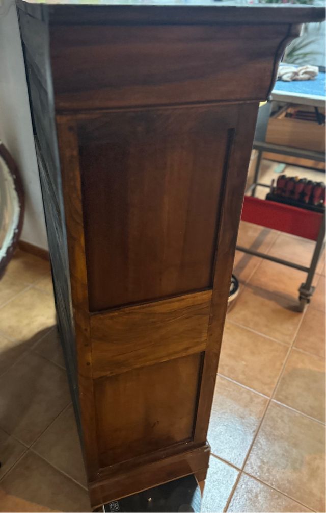 Antiguo mueble tipo secreter