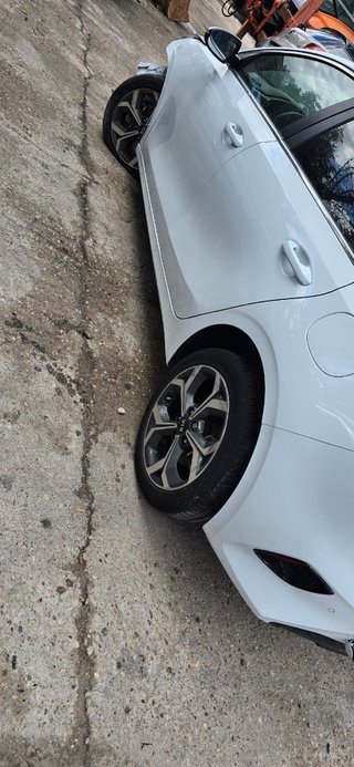 Despiece kia ceed 2019 blanco