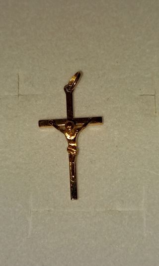 Cruz con Cristo oro 18k