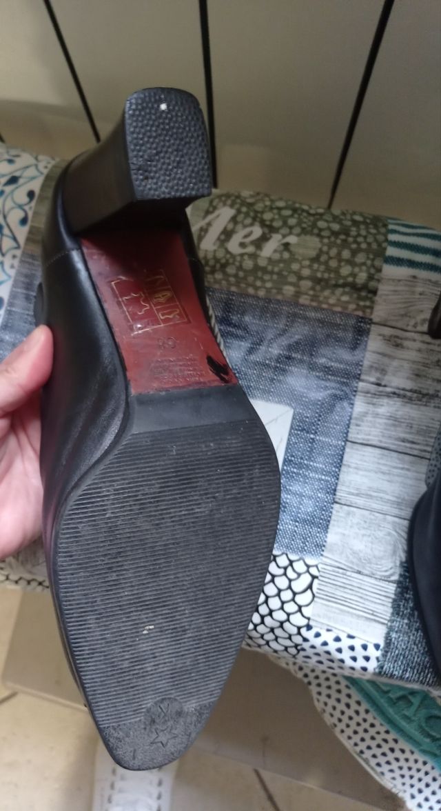 Scarpe donna mezzo stivaletto in pelle