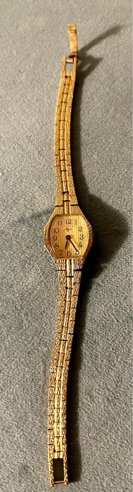 Bellissimo orologio stile art deco