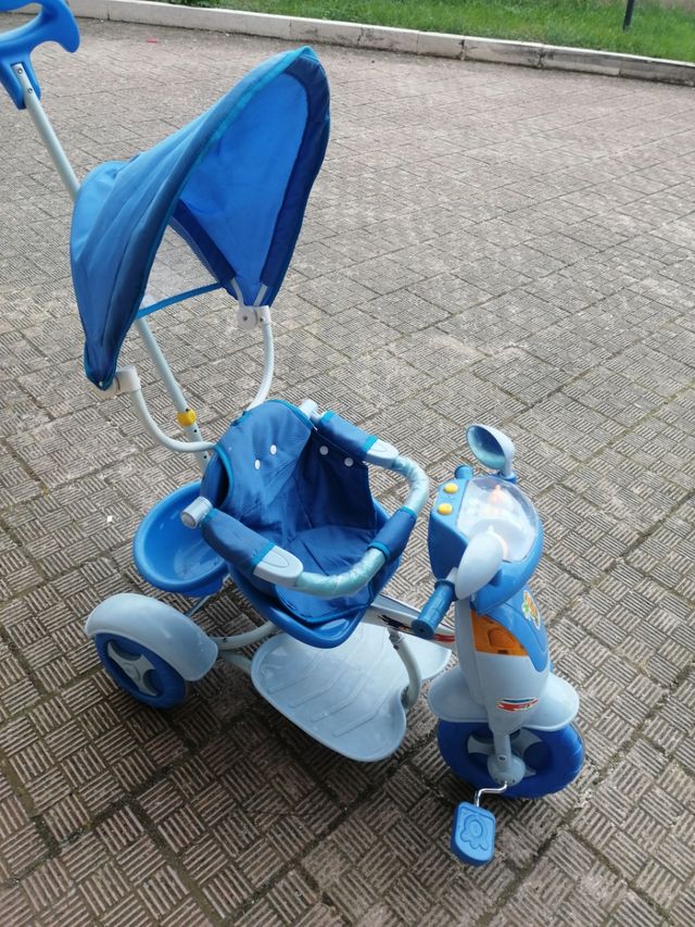 Bicicletta triciclo bambino