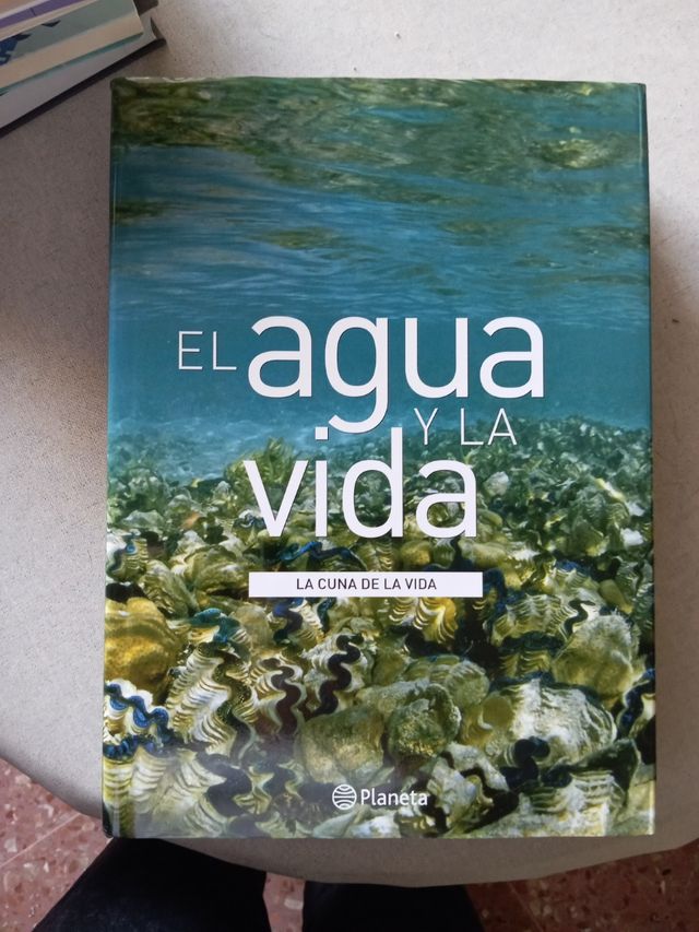 Colección el agua y la vida