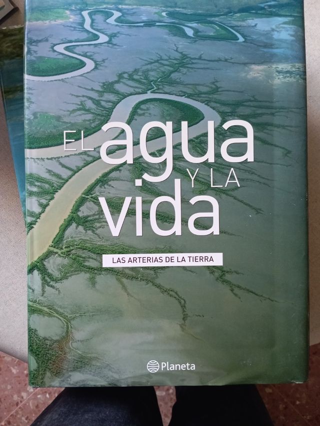 Colección el agua y la vida