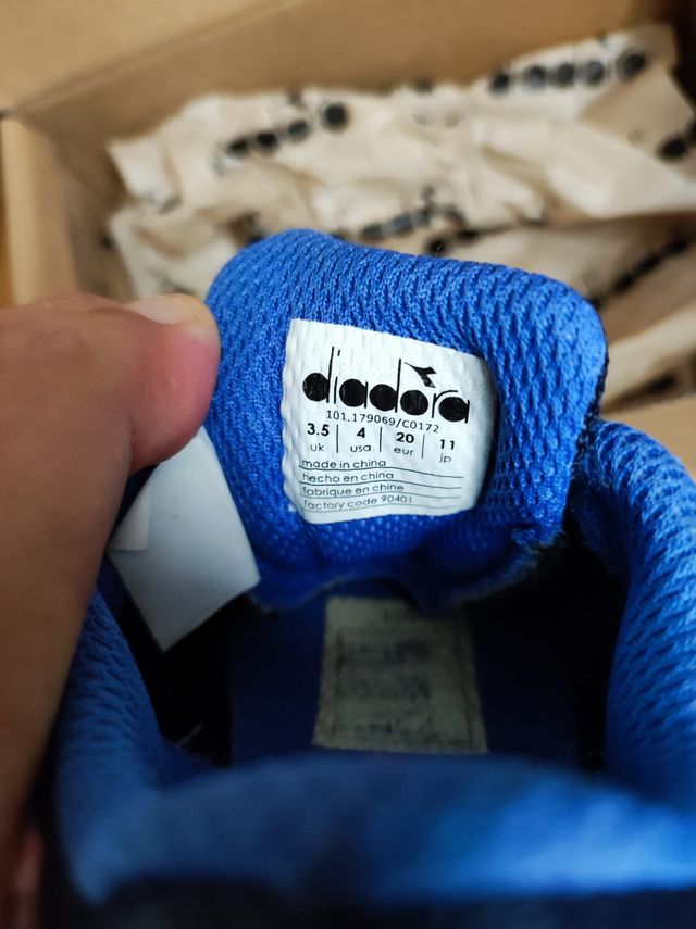 Scarpe Diadora Falcon taglia 20